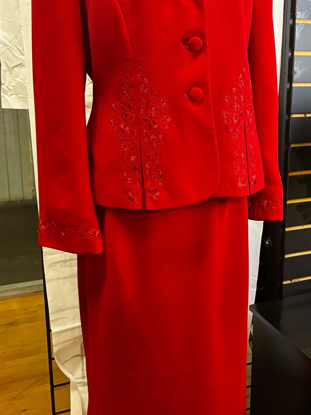 Women's Red Embroidered Skirt Suit Set - Elegant Classic